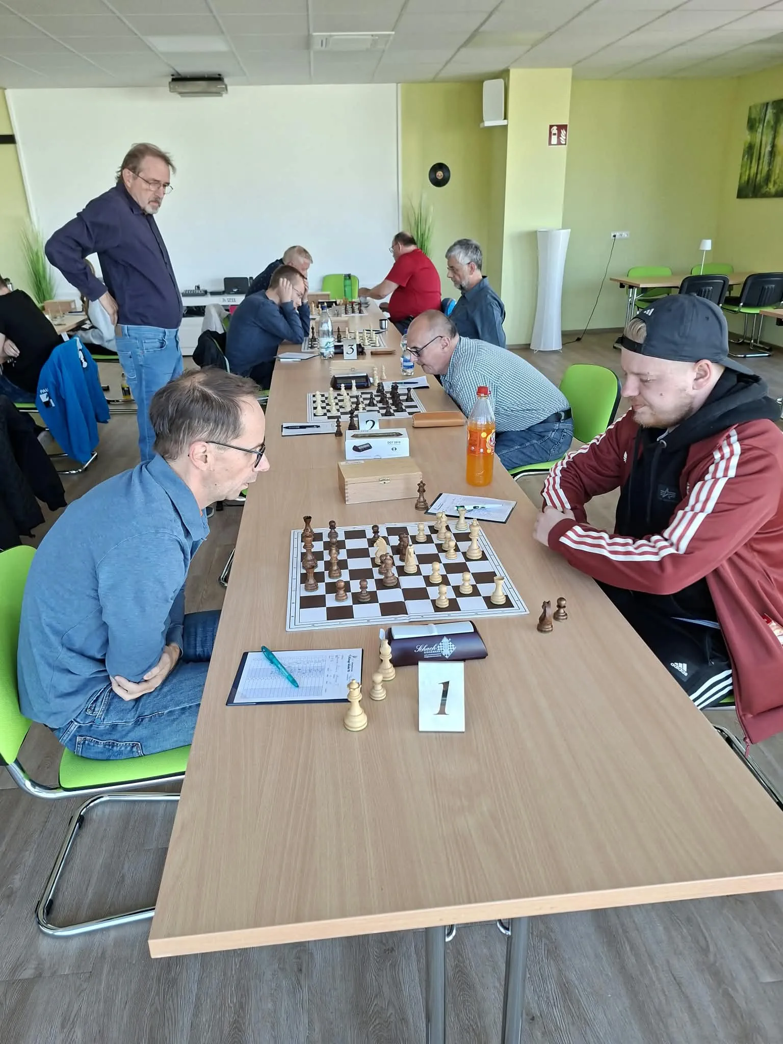 Spitzenbretter beim Bezirksliga-Spiel Kings Club 98 Jena gegen Meuselwitzer SV 2