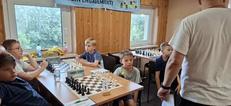 Nachwuchsspieler bei der 1. Runde der U14-Vereinsmeisterschaft 2026/2027 in Meuselwitz