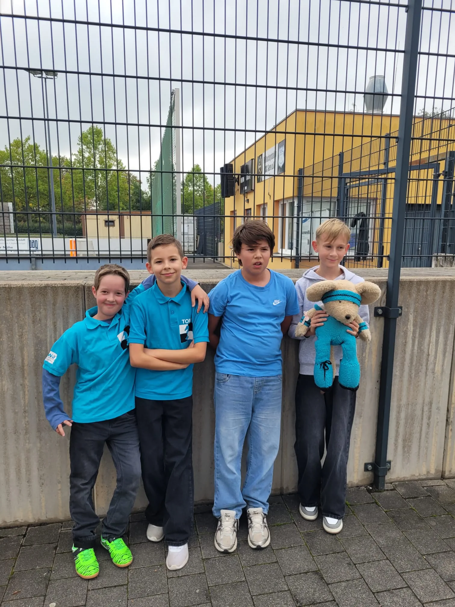 Vier Nachwuchsspieler des Meuselwitzer Schachvereins beim U14-Jugendopen 2026 in Gera
